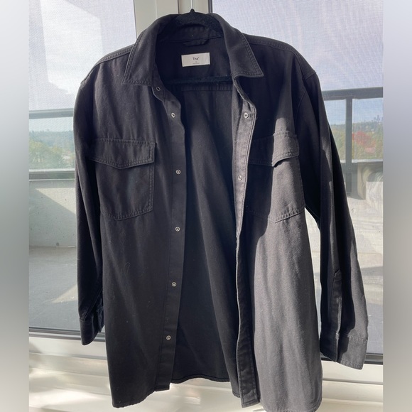 Aritzia Shirt Jacket - Picture 1 of 4